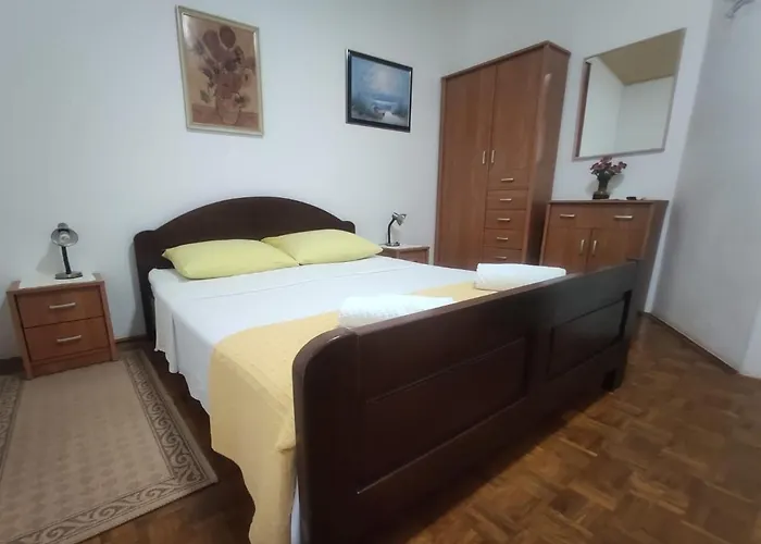 Svajka * Baska (Krk)